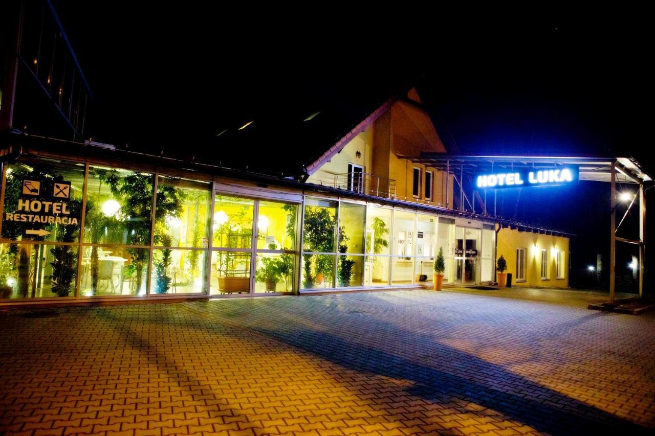 Hotel Luka 拉多姆 外观 照片