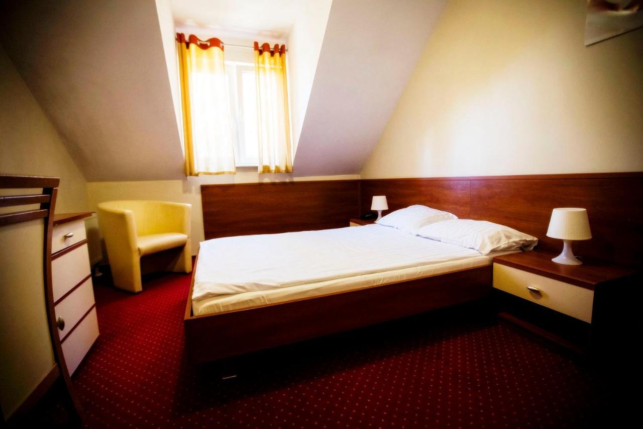 Hotel Luka 拉多姆 外观 照片